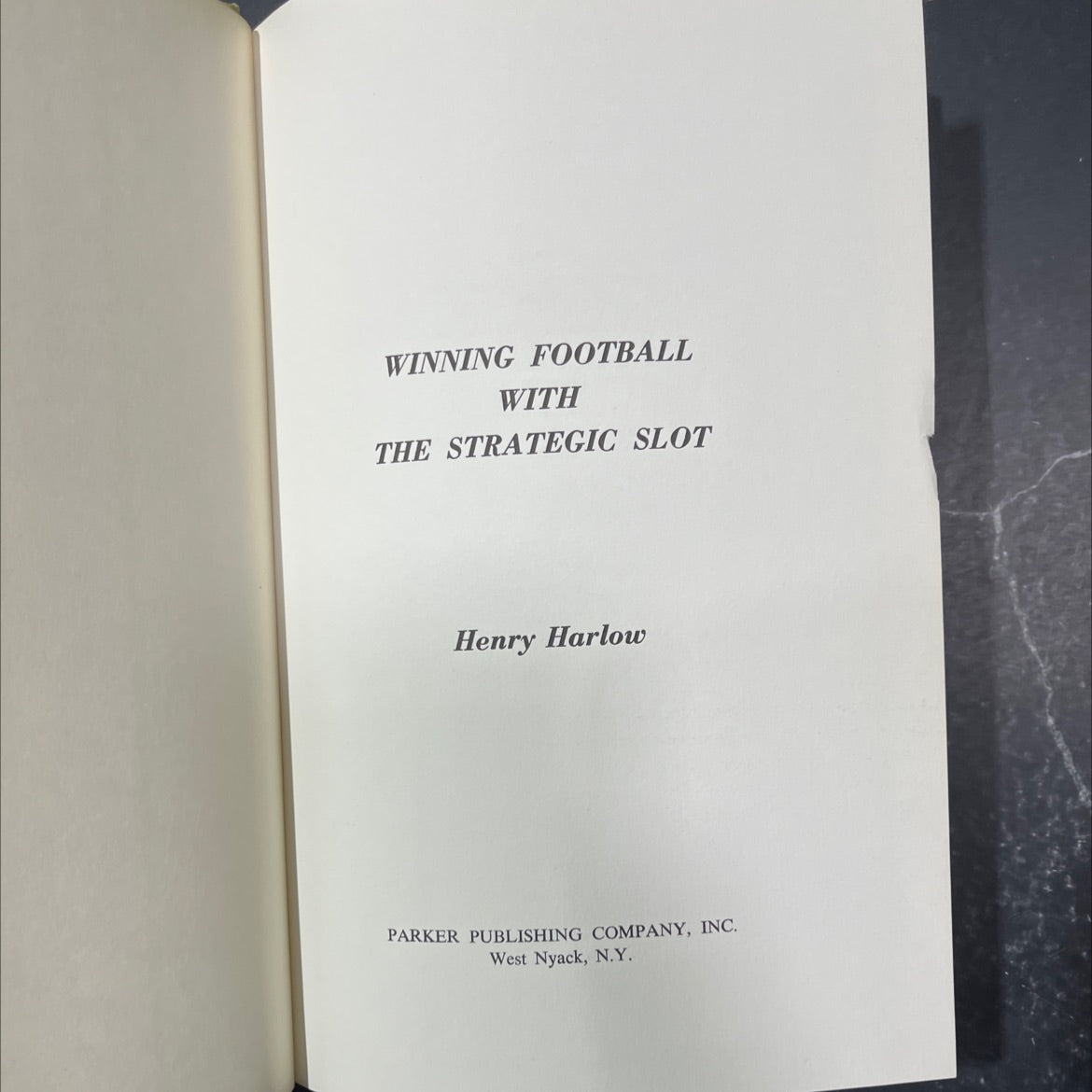winning football with the strategic slot book, by henry harlow, 1969 Hardcover image 2