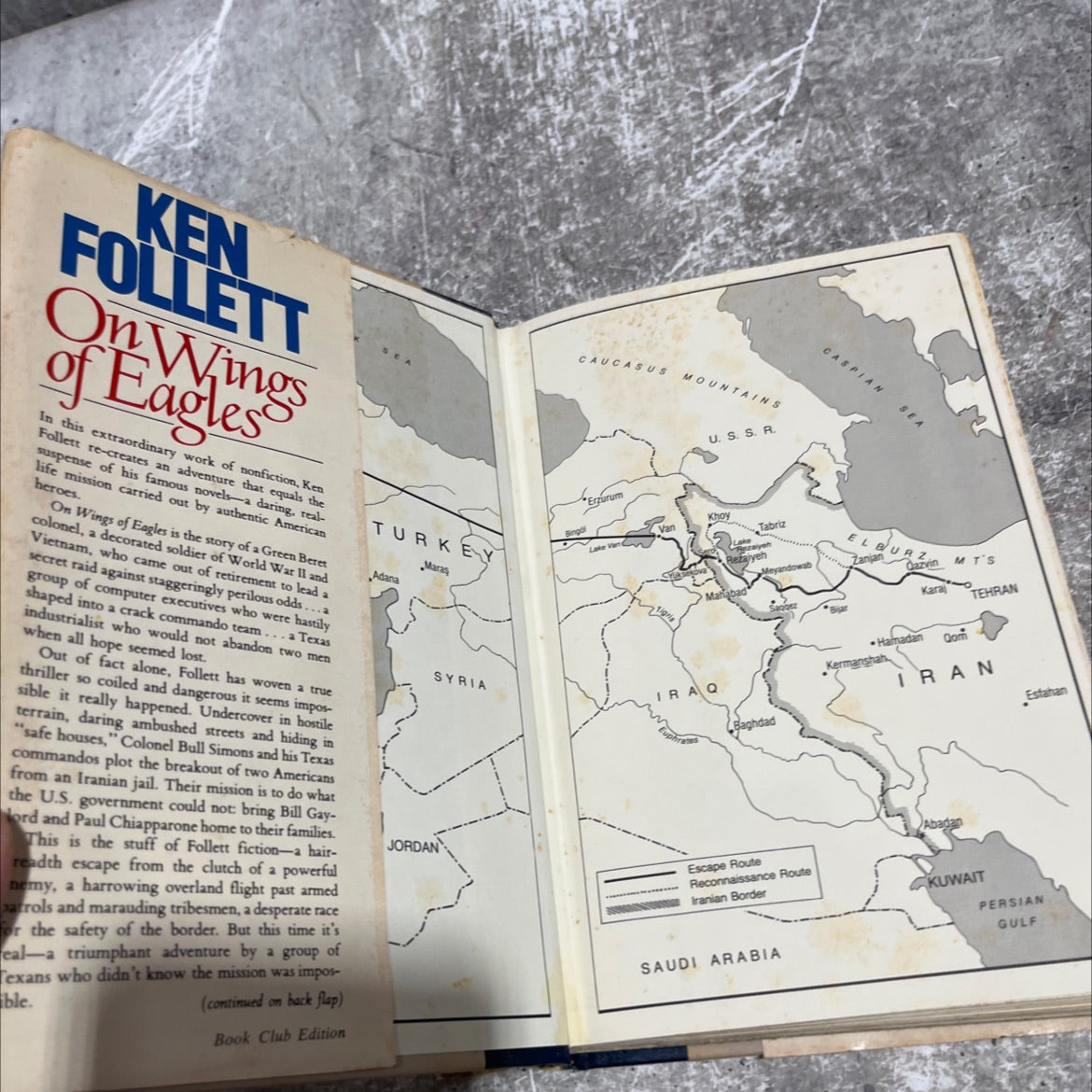 wo on wings of eagles book, by ken follett, 1983 Hardcover image 4