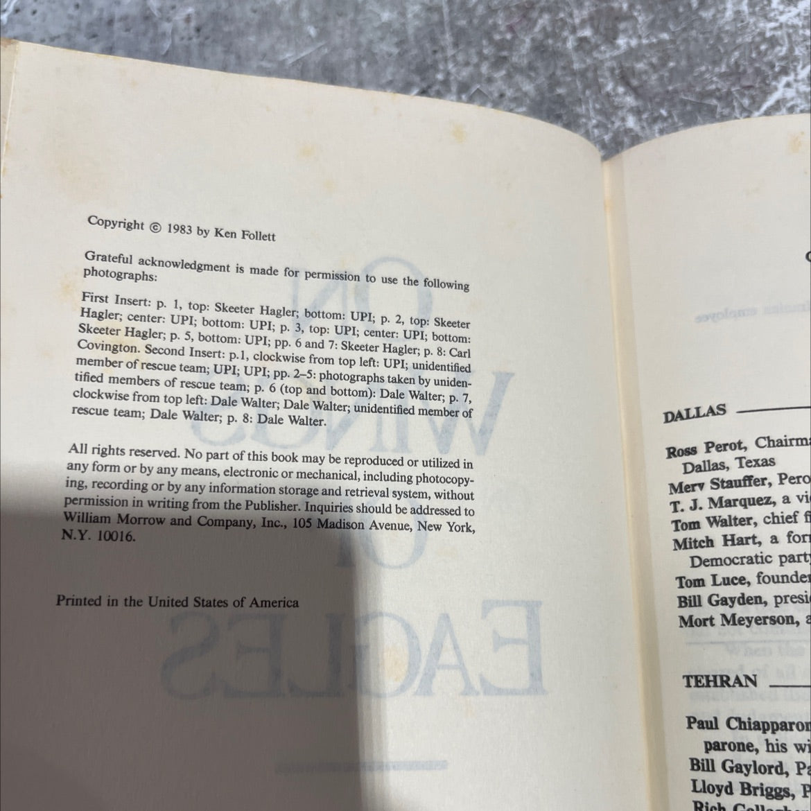 wo on wings of eagles book, by ken follett, 1983 Hardcover image 3