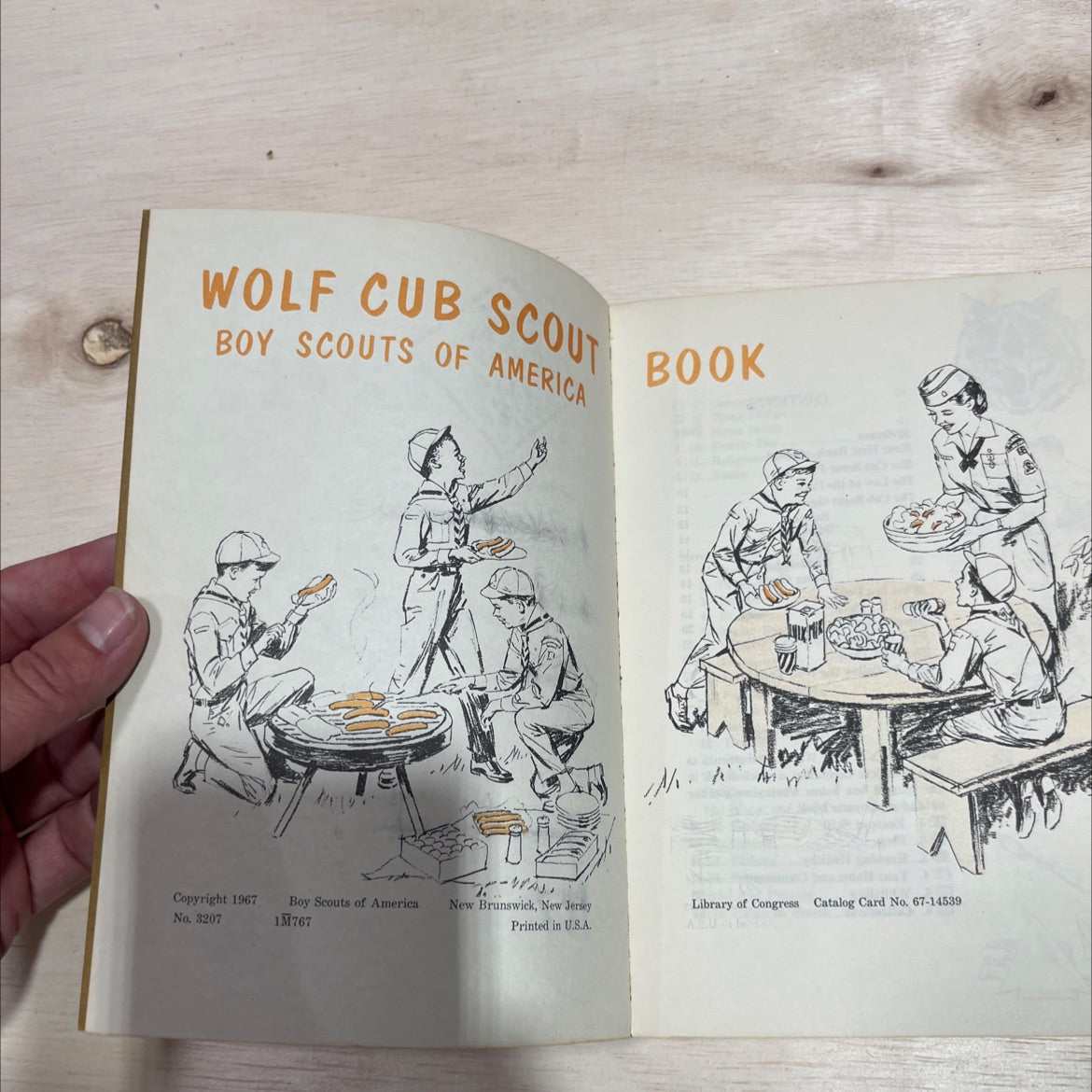 wolf cub scout boy scouts of america book book, by unknown, 1967 Paperback image 2