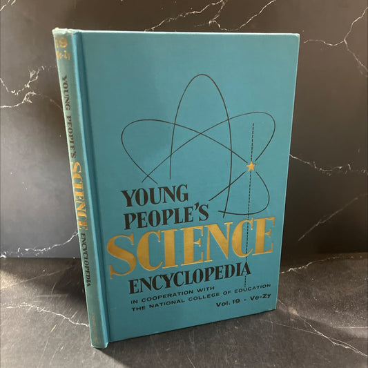 young people's science encyclopedia book, by staff of national college of education, 1965 Hardcover image 1